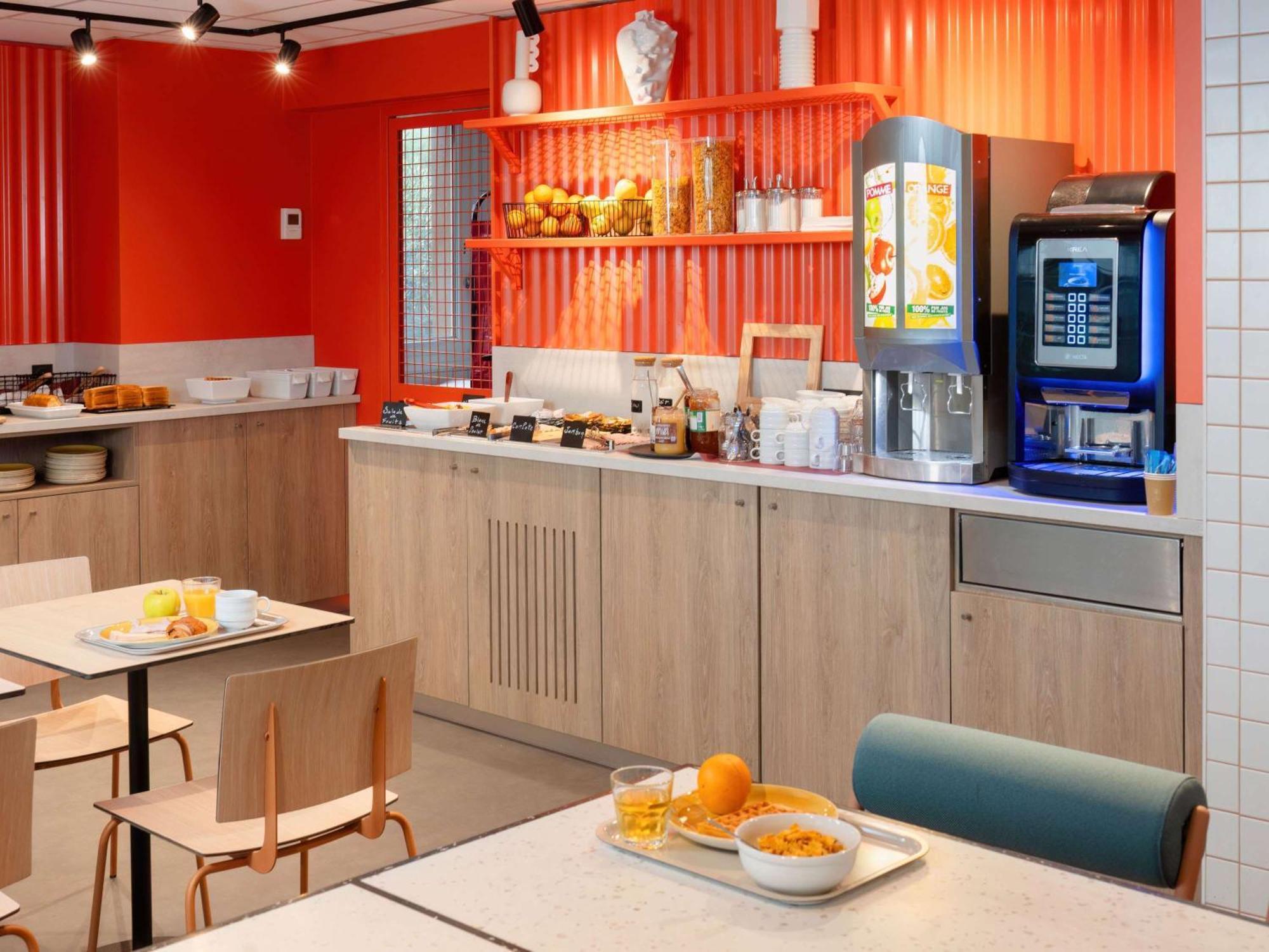 Ibis Budget Pertuis Portes Du Luberon Ngoại thất bức ảnh