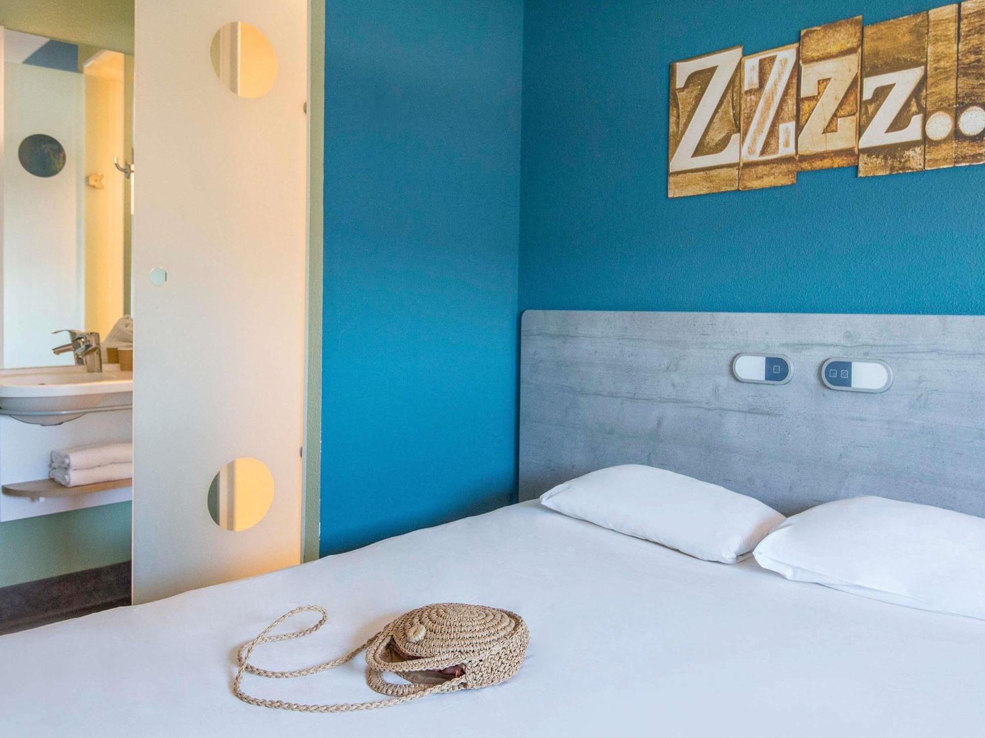 Ibis Budget Pertuis Portes Du Luberon Ngoại thất bức ảnh